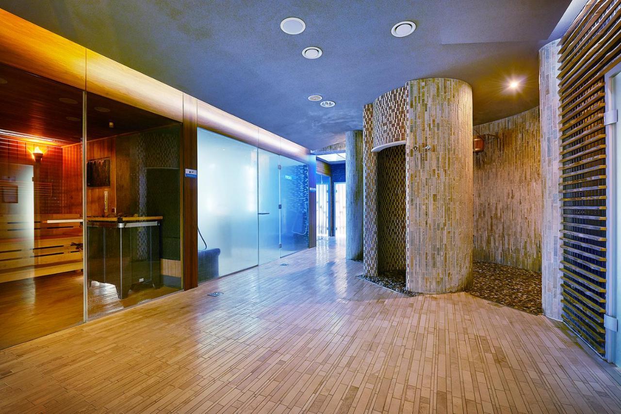 Ultra Premiere By Zdrojowa Apartment Kolobrzeg Ngoại thất bức ảnh